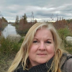 Meet your Posher, Roselie